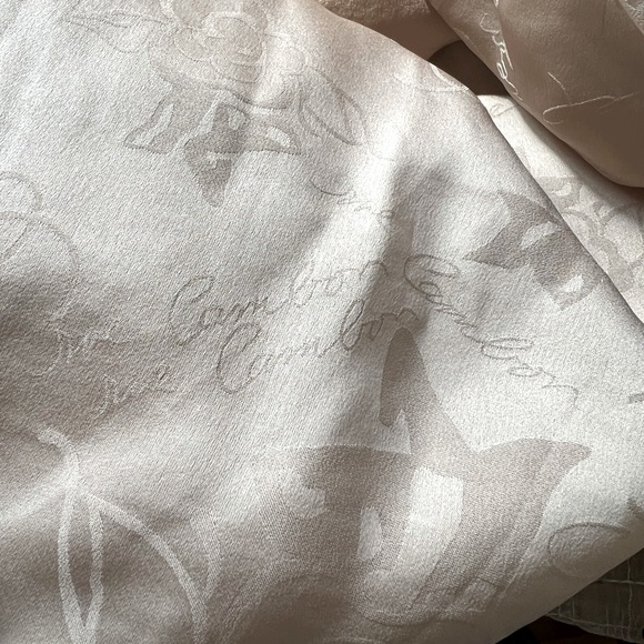 Authentic Chanel dress in size 34/XXS - Picture 7 of 10